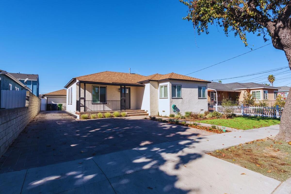 Cozy Modern 3 Bed 1 Bath Home - Pet Friendly! Lawndale Exterior photo